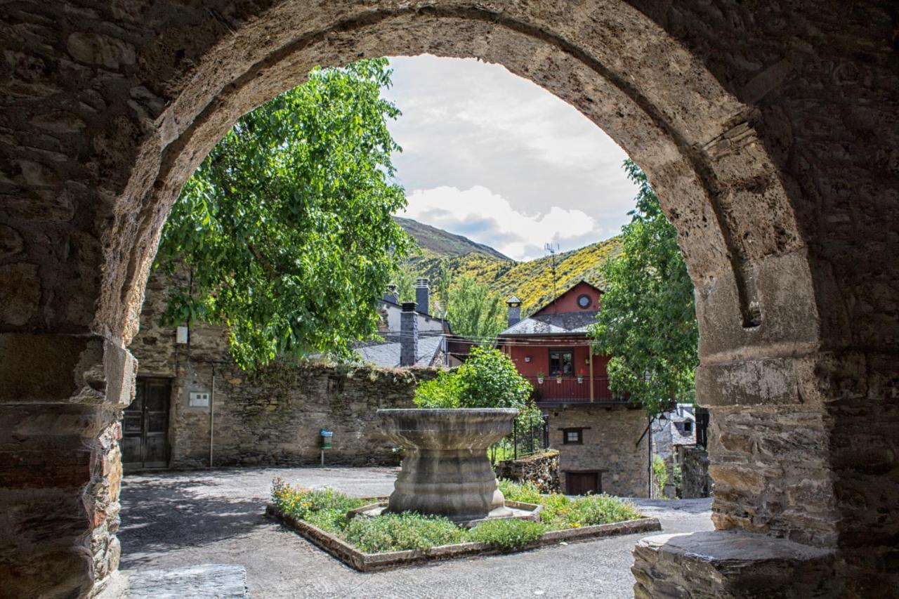 Villa Casa El Susurro Ponferrada Esterno foto